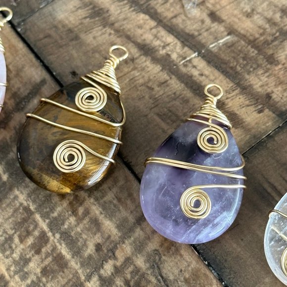 Natural Gemstone Wire Wrapped Teardrop Pendants - Crystals - Tigers Eye - Aventu - Picture 5 of 9
